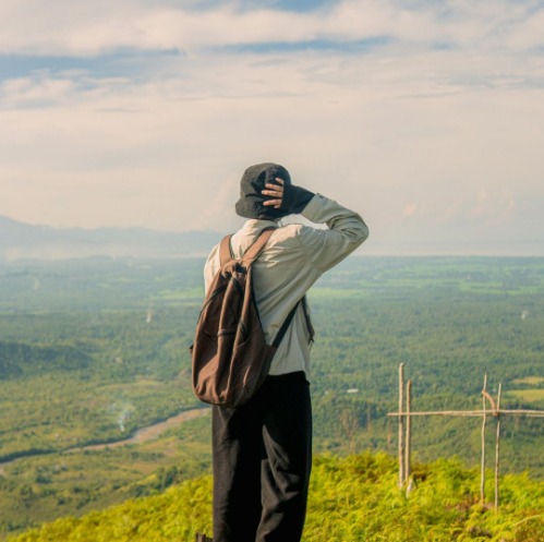 6 Reasons Frequent Travelers Are Switching From SIM Cards to eSIM in 2026